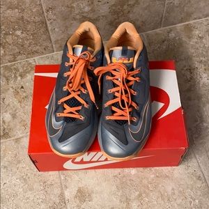 Men’s Nike sneakers